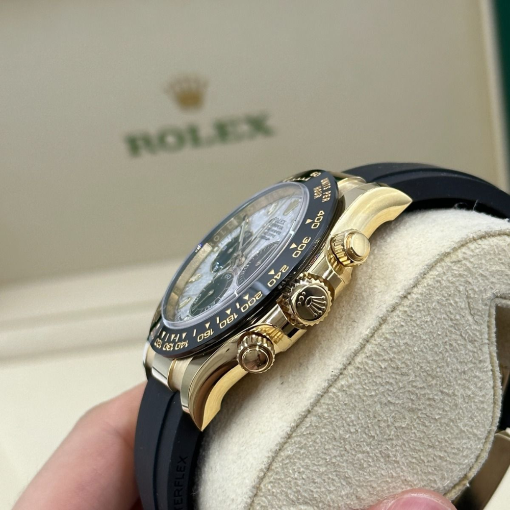 Rolex Daytona Reference M116518LN-0076 - Image 5