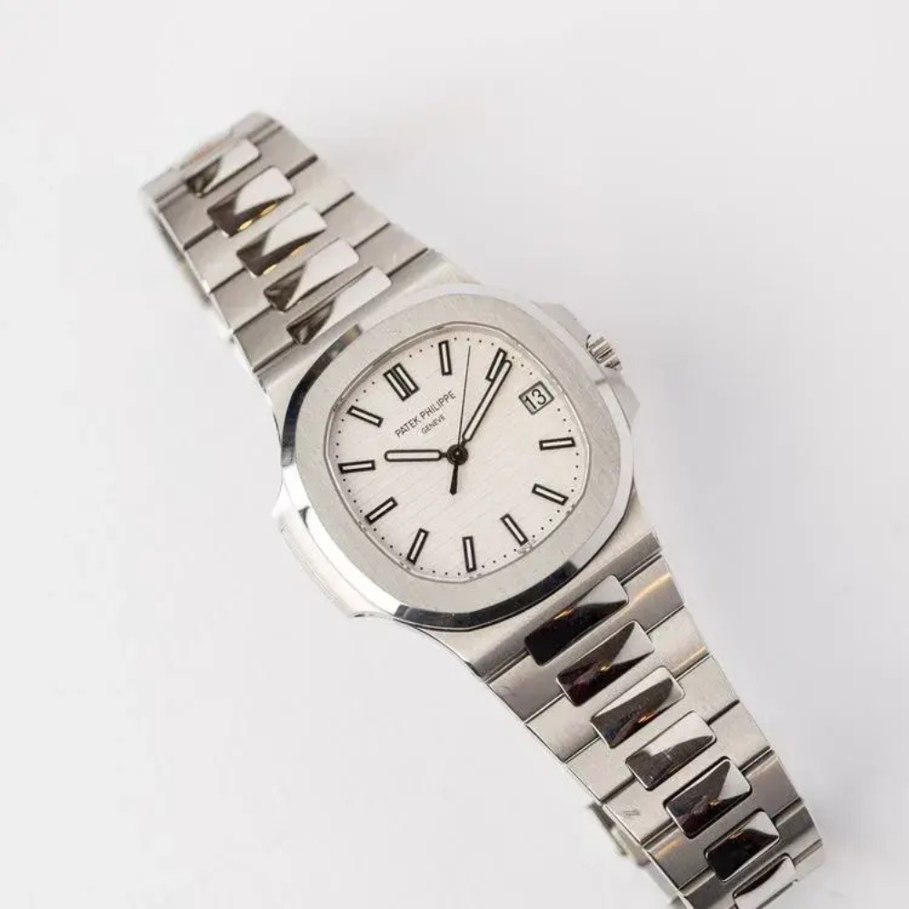 Patek Philippe Mens Watch 5711-1A-011 - Image 7